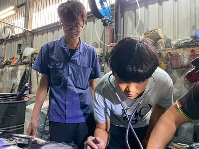 汽車科高二學生完成校外實習，展現職人實作力！圖片